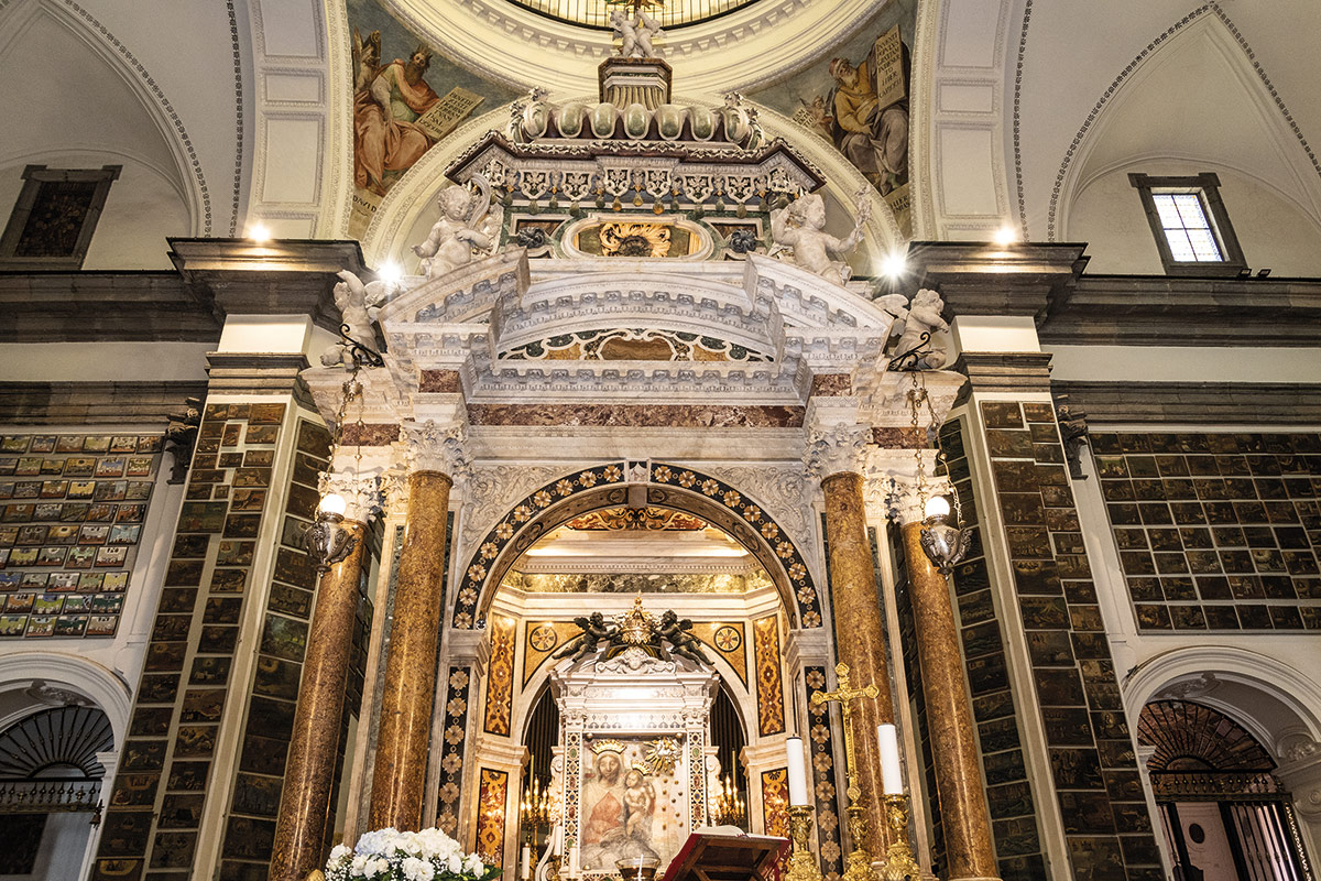 Il Tempietto Santuario Della Madonna Dell Arco